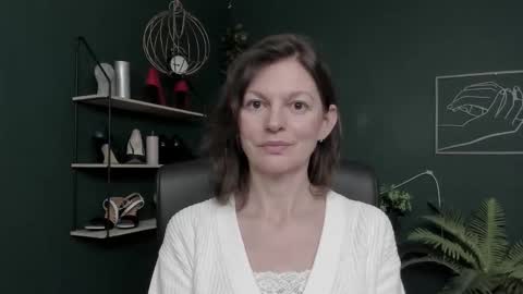 Vivian online show from November 27, 8:17 am