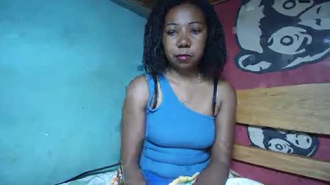 viviane0812 online show from March 3, 9:27 am