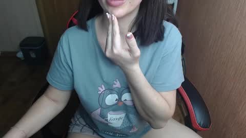 Snapshot of vivo244 chatting on February 20, 12:08 am Eva online show from February 20, 12:08 am
