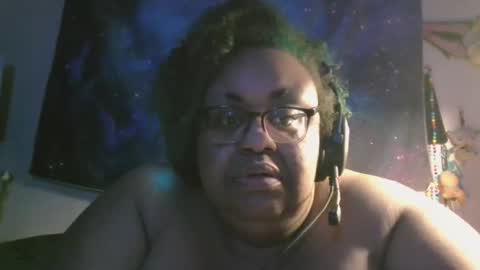 vivvimarionette online show from March 6, 1:44 am