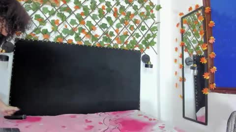 vsamanthaper2 online show from February 3, 2:53 am