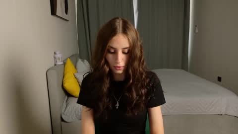 Arina online show from April 15, 9:21 am