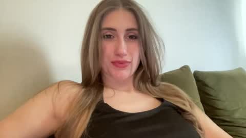 walkiria19 online show from April 9, 4:45 pm