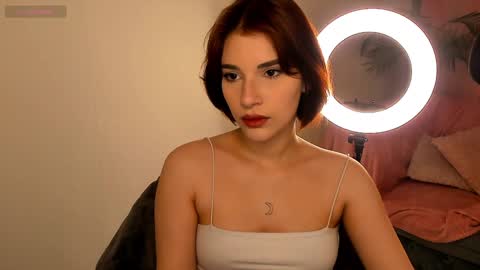 Zara online show from December 6, 5:09 am