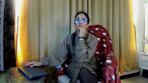 Snapshot of wanda_walton chatting on February 6, 10:53 pm Wanda online show from February 6, 10:53 pm
