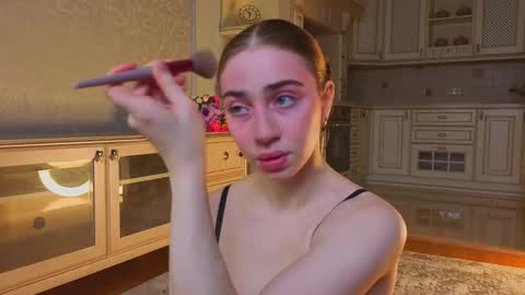 hello guys im Lilian online show from September 24, 3:38 am