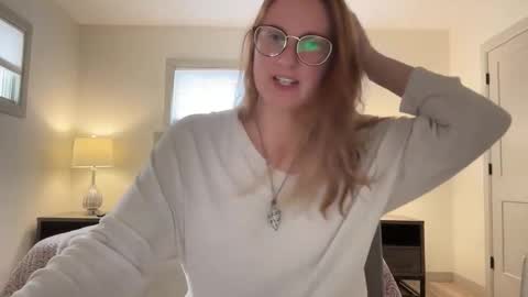 Jade online show from December 18, 7:29 pm