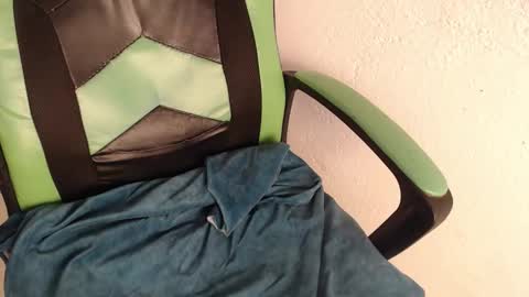 Trixie 3 online show from November 18, 6:42 pm