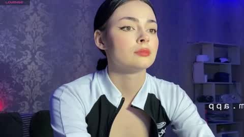 Alice online show from February 13, 5:14 pm