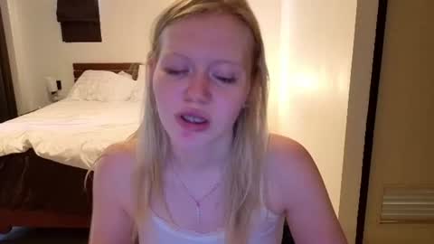 Wendy online show from July 2, 3:34 am