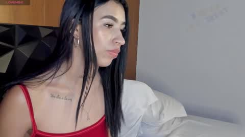 Wendy Marshall  online show from November 9, 9:55 pm