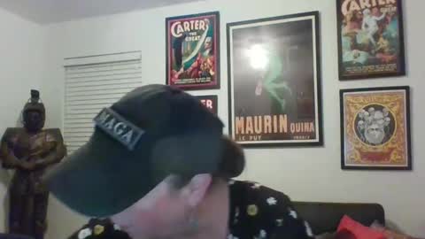 WendyCU online show from March 1, 4:58 am