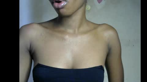 Bella online show from December 18, 8:19 am