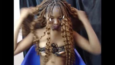 Snapshot of wetxxbabe chatting on October 1, 9:03 am wetxxbabe online show from October 1, 9:03 am