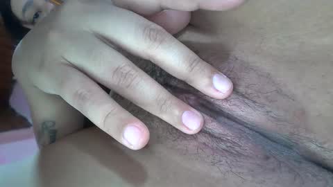 Snapshot of white_sexy_ chatting on February 10, 10:42 am white_sexy_ online show from February 10, 10:42 am