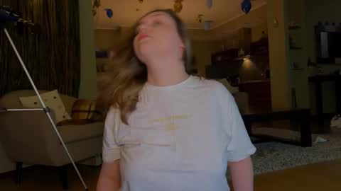 VI online show from January 12, 2:22 pm