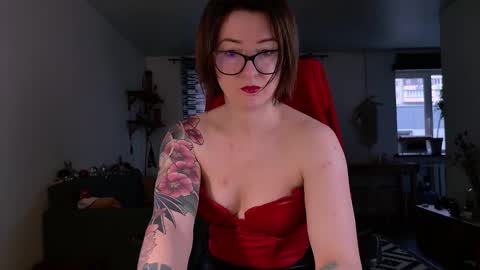 Snapshot of wild_peony chatting on December 28, 11:41 am wild_peony online show from December 28, 11:41 am