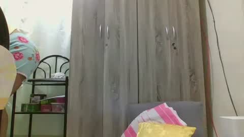 WildChick online show from February 15, 10:32 pm