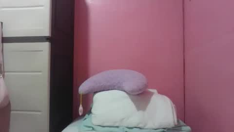 wildchilly_pearl19 online show from November 27, 5:32 am