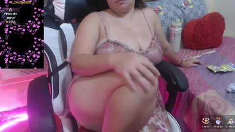 wildhotasianx online show from March 22, 4:24 pm