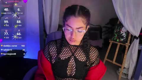     Luna Violeta  A r t i s t  online show from January 15, 3:45 am