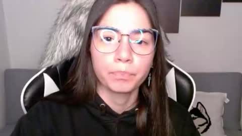 Alex online show from October 18, 1:52 am