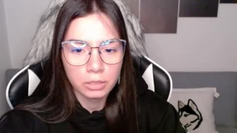 Alex online show from October 4, 1:55 am