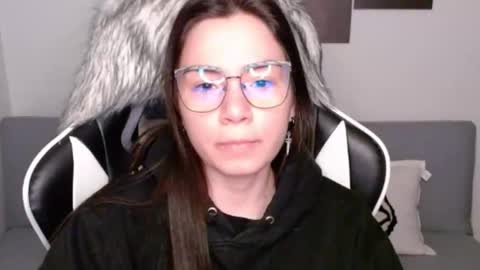 Alex online show from October 13, 3:53 am