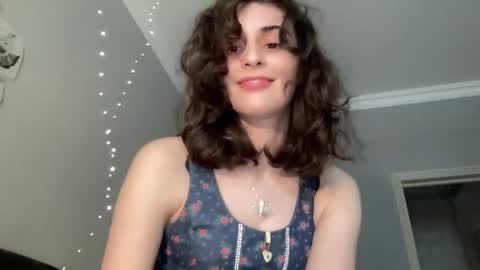 Stia online show from September 16, 1:52 pm