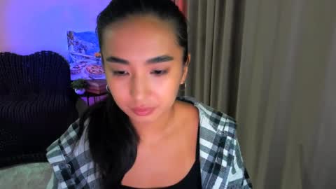 dudetta Kim online show from March 10, 6:45 pm