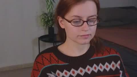 Rebecy online show from November 25, 2:08 pm