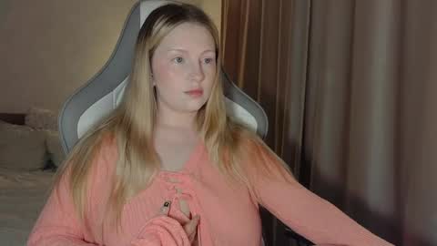 eva online show from May 3, 5:49 pm
