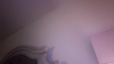 Snapshot of x_dreamgirl_x chatting on February 1, 11:58 pm Mariah online show from February 1, 11:58 pm