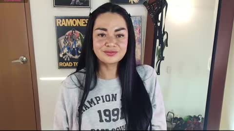 XAMARA1124 online show from March 11, 3:22 am