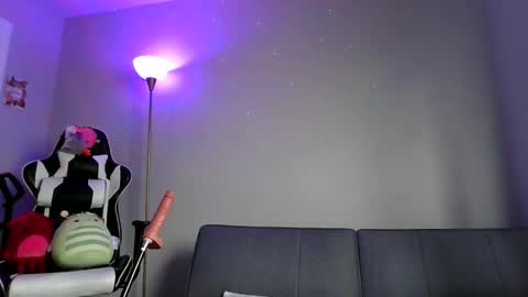  charlotte euphoria  online show from November 19, 7:58 pm