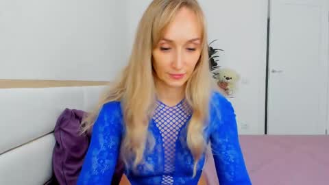 xf33tx online show from February 12, 9:52 am