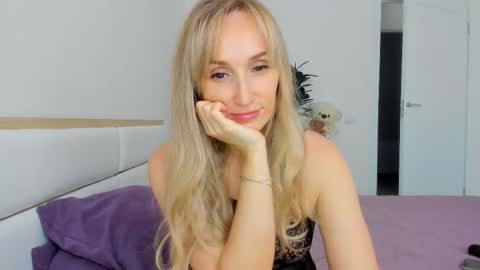 xf33tx online show from February 9, 10:20 am