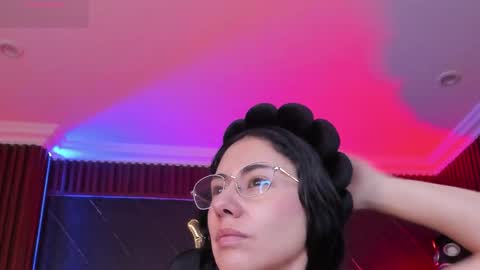 XiaQueen   I M online show from March 25, 1:14 pm