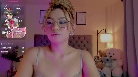 camila online show from March 12, 9:06 pm