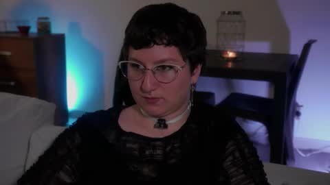 Snapshot of ximenna_cruz_ chatting on September 24, 11:04 pm Xime Independent Artist online show from September 24, 11:04 pm