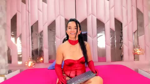 xiomarasmith_2 online show from February 26, 3:57 am