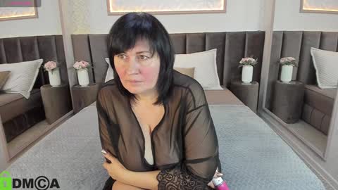 Linda online show from January 12, 8:14 pm