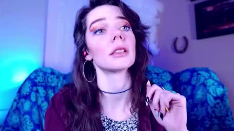 Bella Bondai online show from February 23, 3:07 am