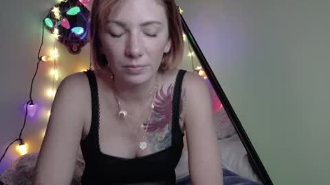 XPCouple online show from December 3, 1:19 am