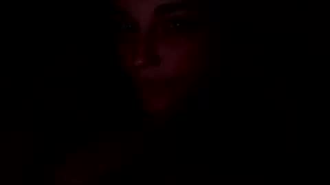Snapshot of xsweetxgirl27x chatting on October 14, 1:19 am xsweetxgirl27x online show from October 14, 1:19 am