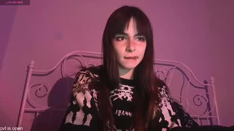 Lily online show from January 6, 3:48 pm