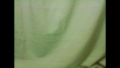Snapshot of xx_winwin_xx chatting on March 2, 1:58 am Mariel online show from March 2, 1:58 am