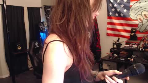 Lilith online show from September 9, 1:38 am