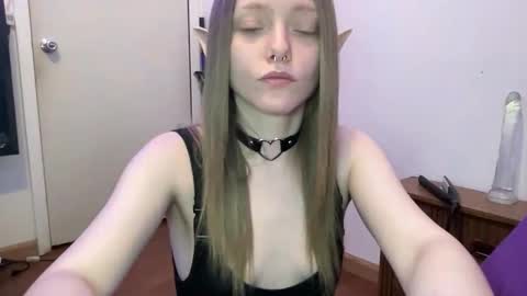 LoveAnastasia online show from December 5, 3:35 pm