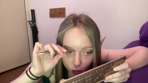 LoveAnastasia online show from December 19, 5:38 pm